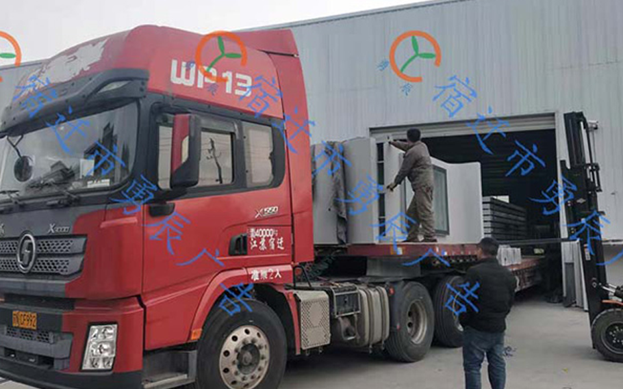 淮南候車亭第三車發(fā)貨